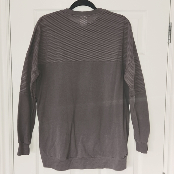 Reebok Classic Sheer Shoulders Sweater *unisex - Picture 3 of 4